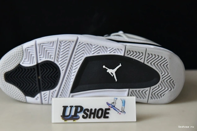 4 MILITARY BLACK RETRO DH6927-111 JORDAN 0411